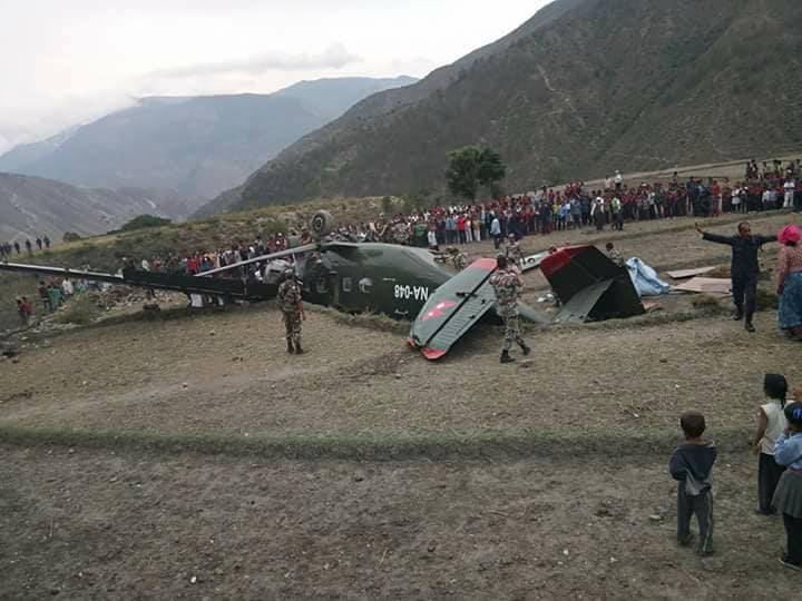 नेपाली सेनाको जहाज दुर्घटना : क्याप्टेनको मृत्यु, दुई घाइते[भिडियोसहित]
