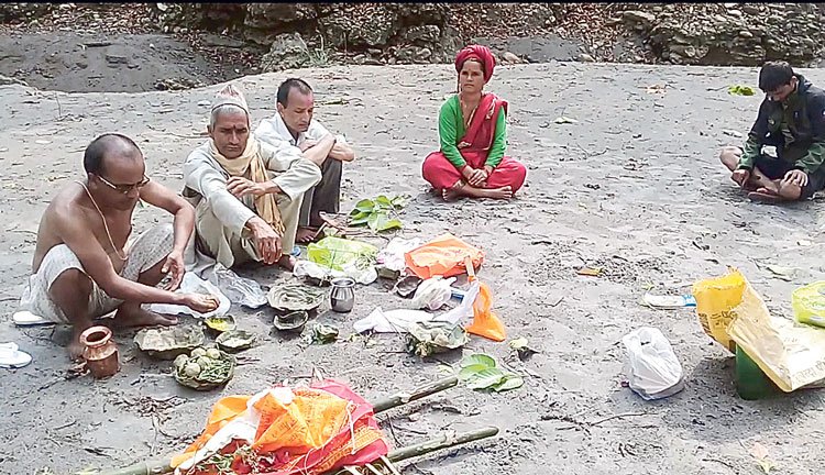 पञ्चायतको विरोध गर्दा मारिएका विसीको ३८ वर्षपछि काजकिरिया, पीडित परिवारले हालसम्म राहत पाउन सकेनन्