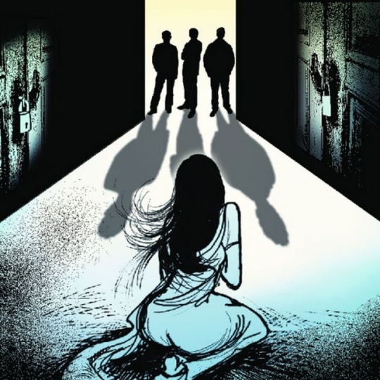 सामुहिक वलात्कारको शिकार बालिकाद्वारा बदनामीको डरले स्यानिटाईजर पिएको खुलासा
