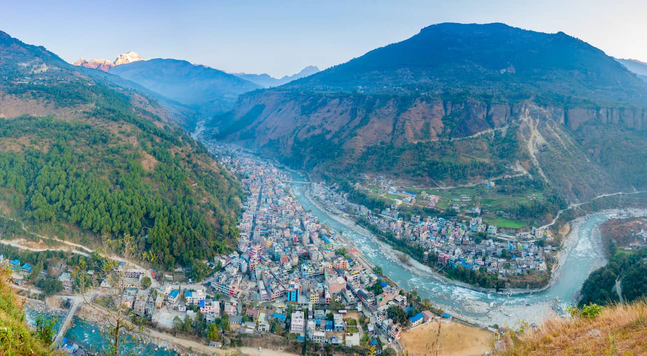 म्याग्दी कुइनेमङ्गलेमा बाढीले झोलुङ्गे पुल बगाएपछि आवतजावतमा समस्या
