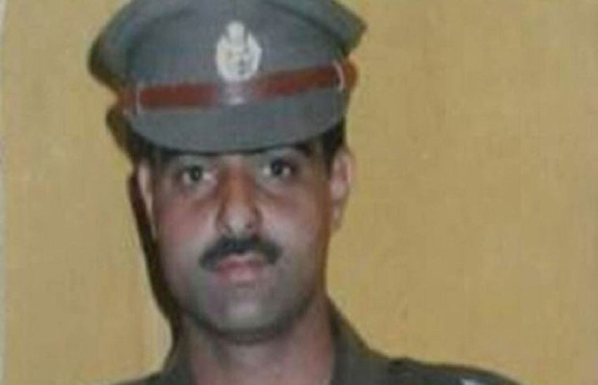 आक्रोसित भीडले कुटेर डिएसपीको हत्या, स्थिति तनावग्रस्त