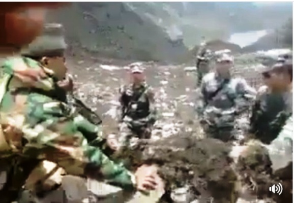 लद्दाकको सीमामा वारि आएका चिनियाँ जनमुक्ति सेनाका एक जना पक्राउ