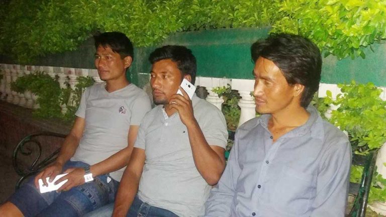 जनयुद्धका यी कलाकार भन्छन : प्रचण्ड सामु गएर आत्मदाह गरिदिउँ जस्तो लाग्छ..
