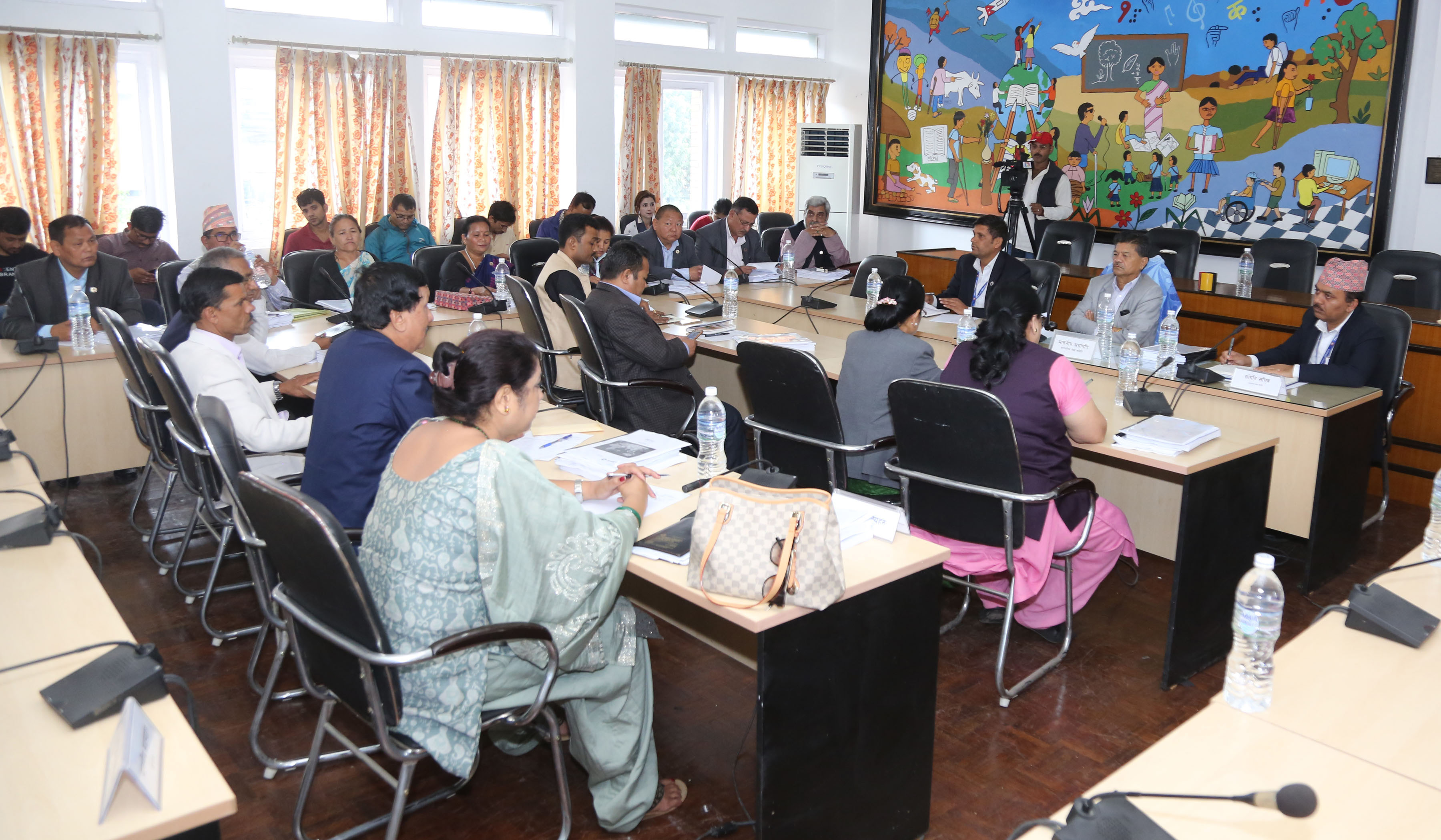 चिनीको मूल्य प्रतिकेजी रु ६३ कायम राख्न लेखा समितिको निर्देशन
