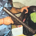 अत्याधुनिक हतियार एसएमजीसहित सिराहाको गोलबजारबाट पक्राउ पर्ने को ?