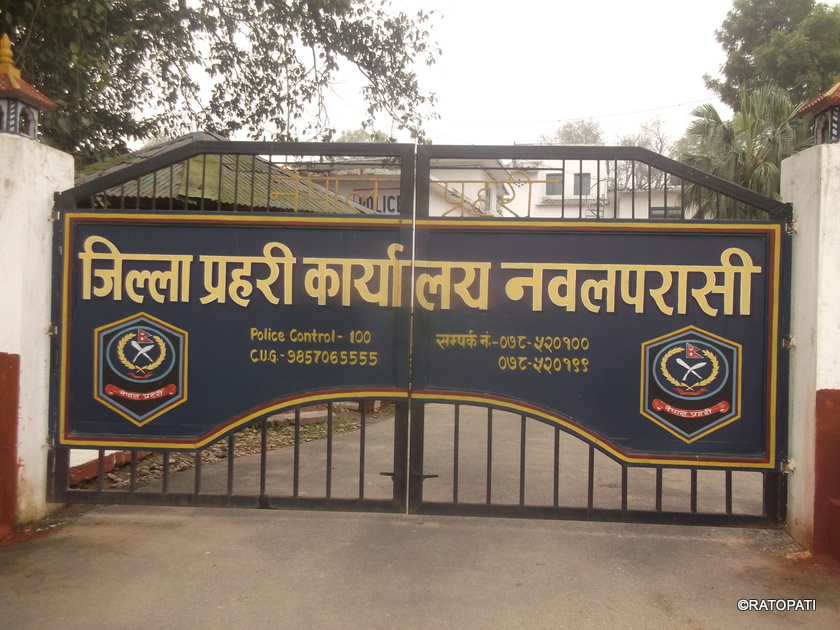 रक्षक नै भक्षक : घाँस काट्न गएका दुई महिलालाई बलात्कार, दुई प्रहरी जवान पक्राउ