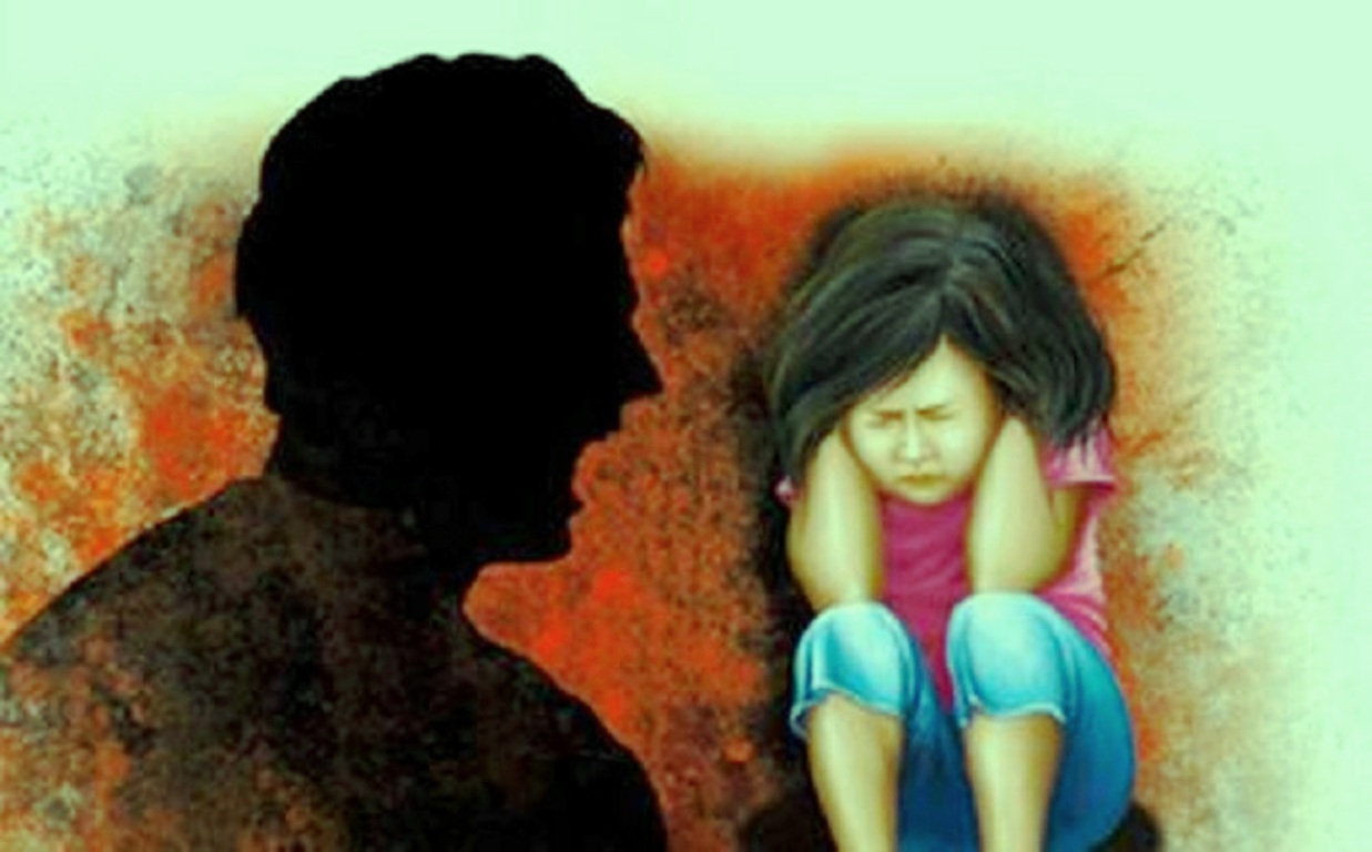 बालिकालाई होटलमा आठ दिनदेखि बन्धक बनाई बलात्कार गरेको आरोपमा शिक्षक पक्राउ