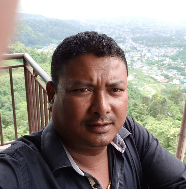 इटहरी उपमहानगरका वडाअध्यक्ष चौधरीसहित पाँच जना जुवाखालबाट पक्राउ, करीब तीन लाख बरामद