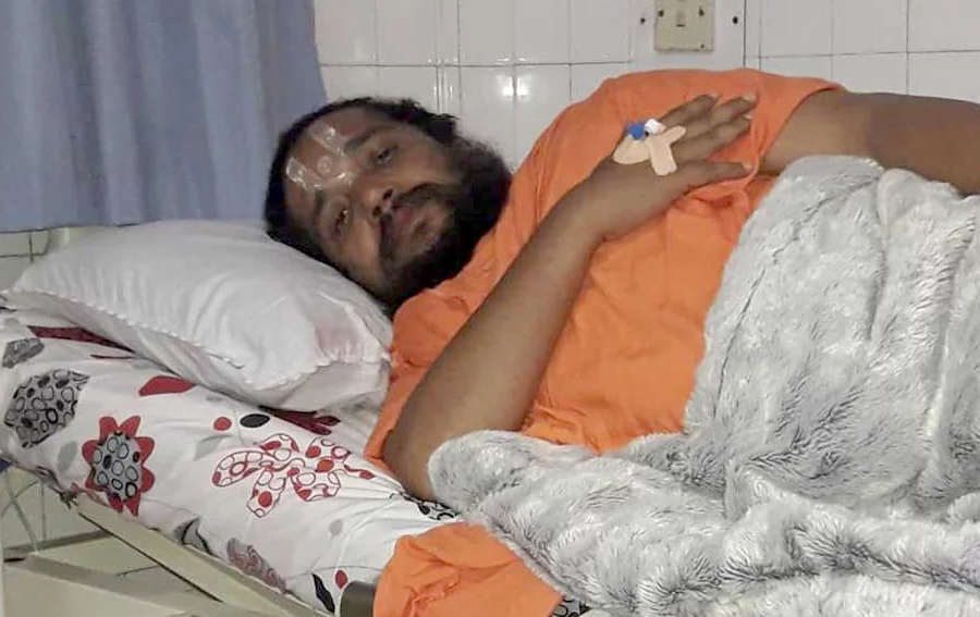 सिद्धबाबा वलात्कार गरेको आरोपमा बिराट नर्सिङहोमबाट बिहानै पक्राउ