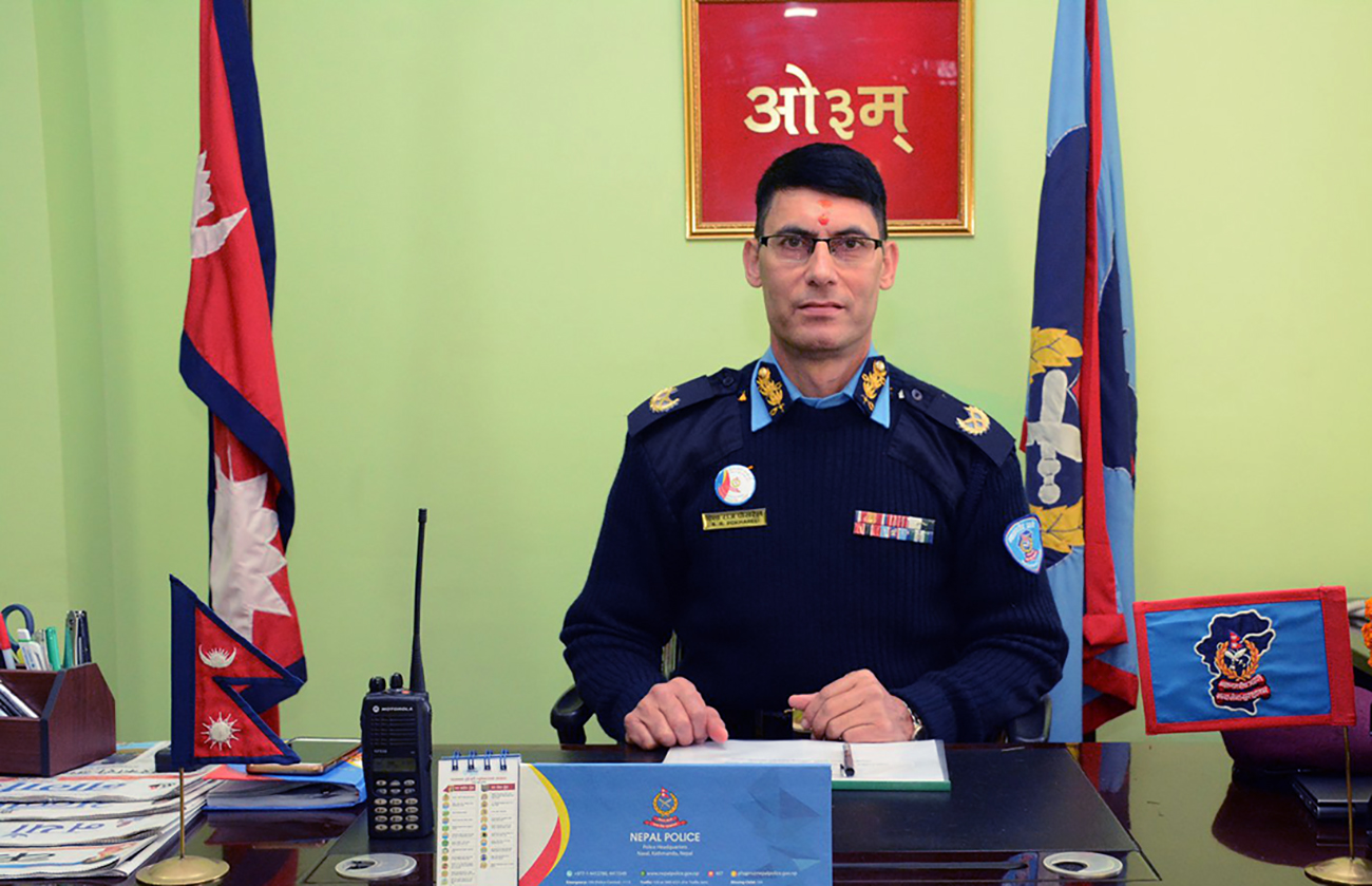 काठमाण्डौस्थित मेट्रो प्रहरीद्वारा सादा पोशाकका घुमुवा प्रहरी परिचालन खारेज