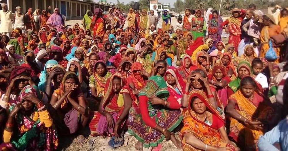 वृद्धभत्ता समयमै पाउनुपर्ने माग राख्दा जेष्ठ नागरिकमाथि प्रहरीको लाठि