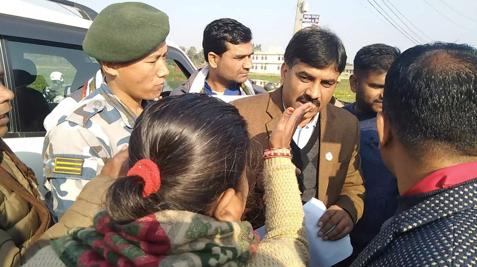 प्रदेशका राज्यमन्त्री यादवले महिला सांसद दासको कुटाइ खाए