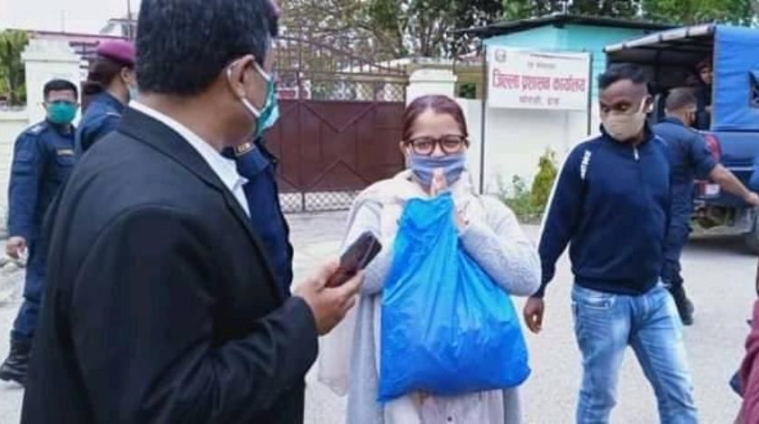 सर्बोच्चको आदेश विपरीत अनेमसंघ क्रान्तिकारीकी अध्यक्ष चन्द दाङबाट फेरी गिरफ्तार, कपिलवस्तु लगियो