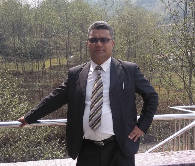सामाजिक सन्जालमा राष्ट्रपति र प्रधानमन्त्रीमाथि अश्लिल टिप्पणी गरेको आरोपमा नेपाली कांग्रेसको नेता बास्तोला पक्राउ