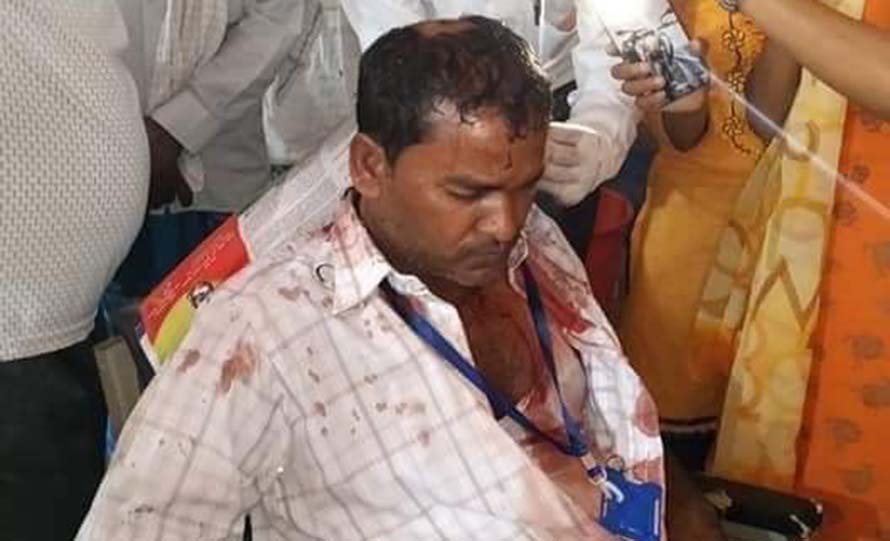 क्वारेन्टाइनस्थलमा नै दुई स्वास्थ्यकर्मी कुटिए, सिनियर अहेव आलमको टाउको फुट्यो