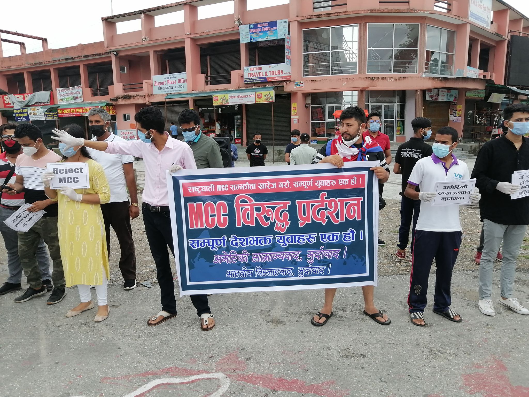 प्रचण्डको गृह जिल्लामा स्वतन्त्र युवालाई स्थानीय प्रशासनले बिप्लवको कार्यकर्ता देख्न थाल्यो, माइक प्रयोगमा रोक
