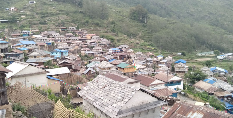 लमजुङको सिउरुङ गाउँ जवरजस्ती आउजाउ गर्नेलाई १० हजार रुपियाँ जरिवाना
