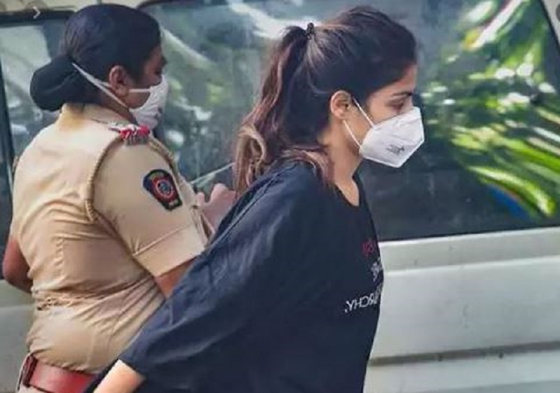 बलिउड अभिनेता सुशान्त सिंह राजपुत हत्या प्रकरणमा उनकी प्रेमिका रिया पक्राउ