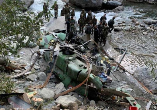 भारतीय सेनाको ध्रुव हेलिकप्टर जम्मु कश्मीरमा दुर्घटनाग्रस्त, एक पाइलटको मृत्यु, अर्का गम्भीर घाइते