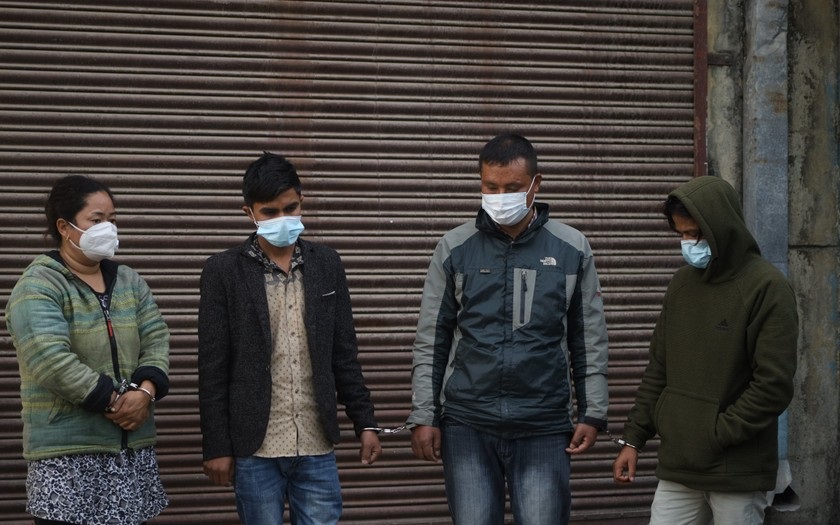 साढे दुई किलो युरेनियमसहित पक्राउ परेका तीन जना पुर्पक्षका लागि थुनामा गए