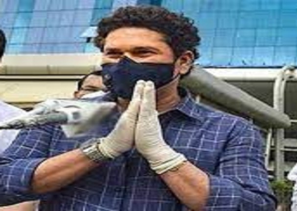 विश्वप्रसिद्ध भारतीय क्रिकेटर सचिन तेन्दुलकर कोरोना जितेर घर फर्किए