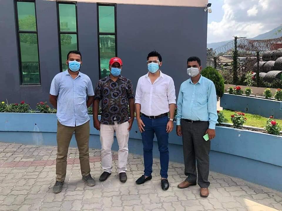 जागौं  नेपाल राष्ट्रिय अभियानद्वा’रा रबि लामिछाने फाउन्डे’सनलाई र’कम हस्ता’न्तरण