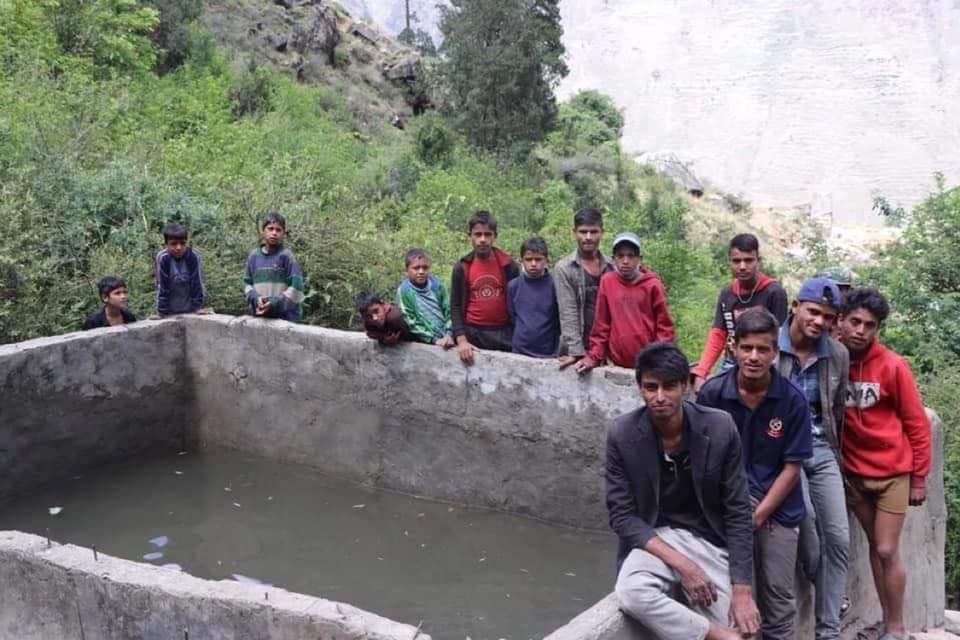 नि’र्माणखर्चको  सुचना नदि’एपछि पोखरीको फोटो सार्व’जनिक, सुचना आयोगमा उ’जुरीको त’यारी