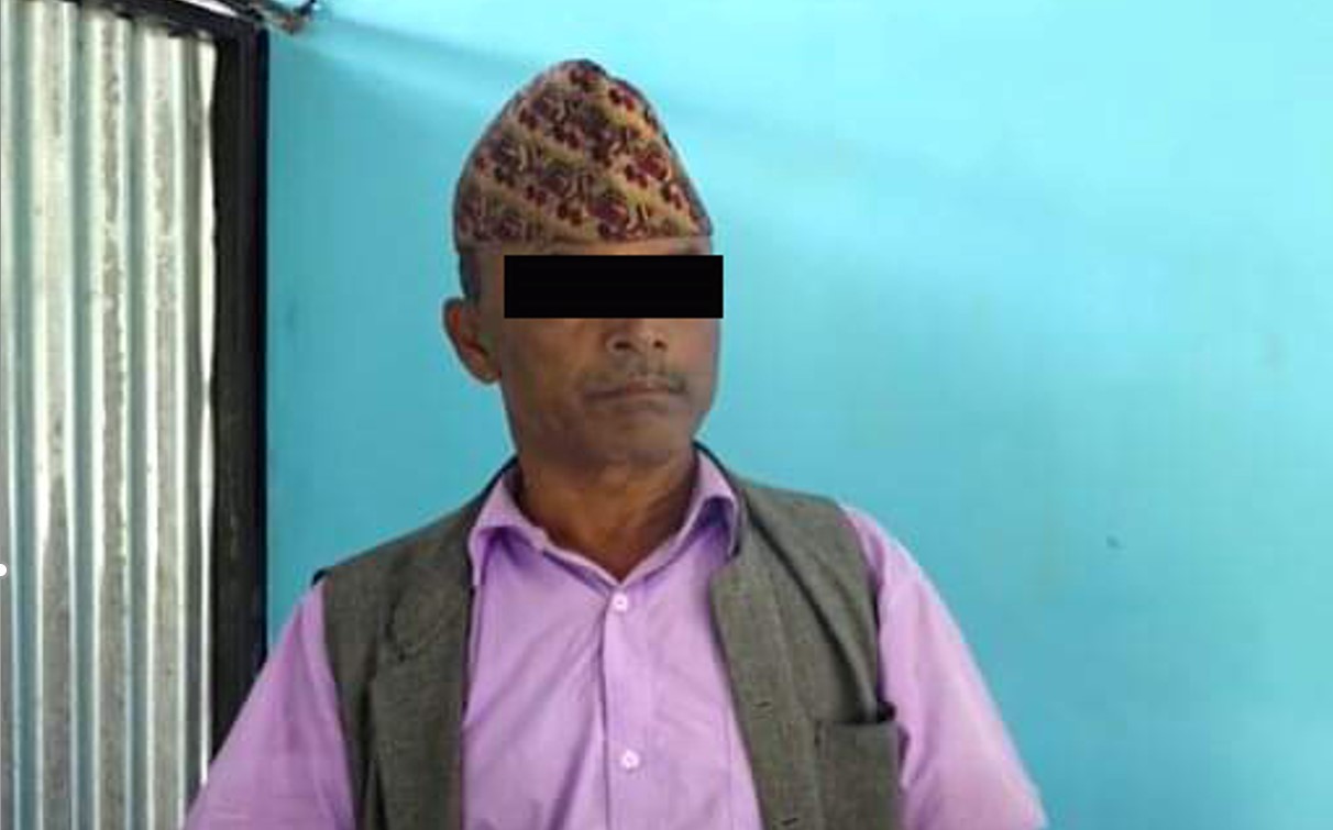 अबैध रुपमा सेती नदीबाट ढुंगाबालुवा निकासी गर्ने थापा पक्राउ, प्रहरीमाथि अभद्र ब्यबहार गरेको आरोप