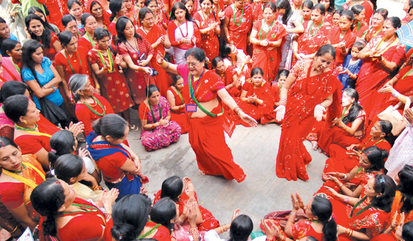 आज हरितालिका तीज, महादेवको उपासना गरेर मनाइँदै