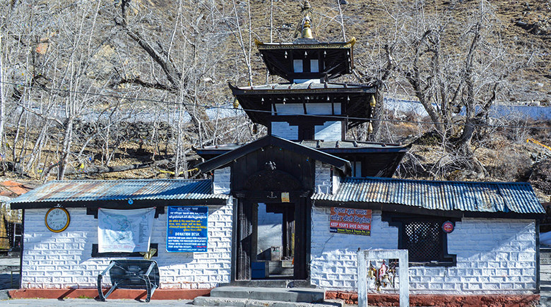 असोज १० गतेदेखि मुक्तिनाथ म’न्दिर खुला गरिने, कागवेनीमा श्रा’द्ध गर्नेको भी’ड