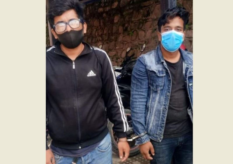 यातायात व्य’वस्था कार्यालय ए’कान्तकुनाबाट दुई जना वि’चौलिया प’क्राउ