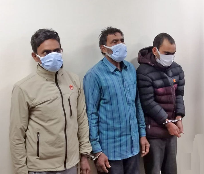तीन जना व्यापारिक साझेदारको हत्या संलग्न आरोपमा अनिल मण्डलसहित तीन जना सार्वजनिक