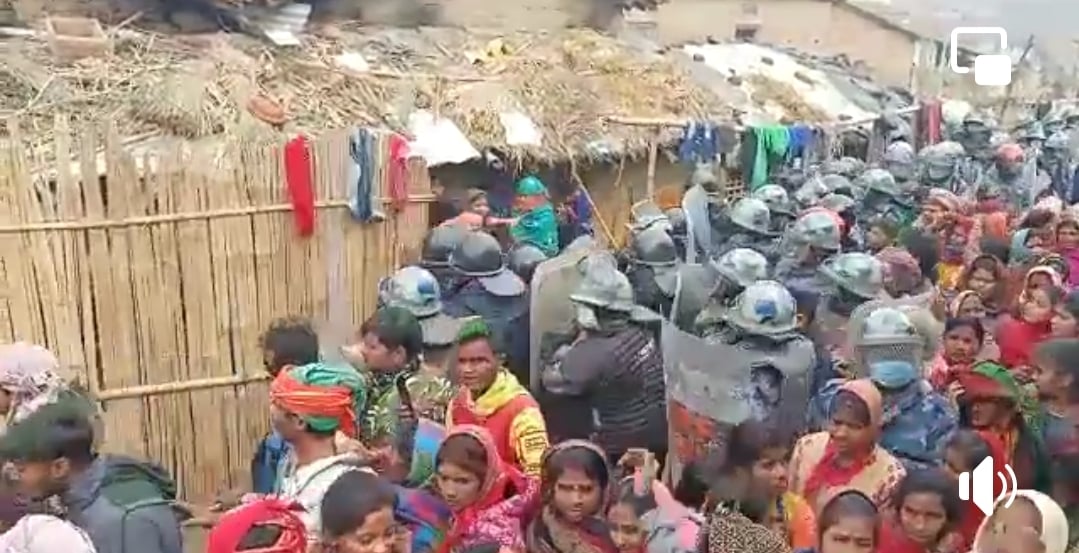 मुर्ति सेलाउन जांदा रौतहटमा झडप, दुई प्रहरी घाइते