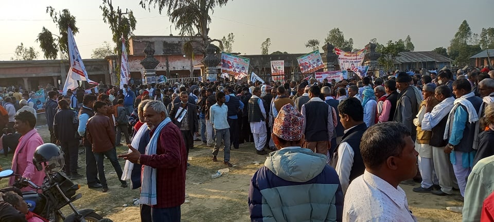 मेयरले नै अरुको नाममा भोट खसालेपछि मतपत्र जलाईयो, मतदान रद्द