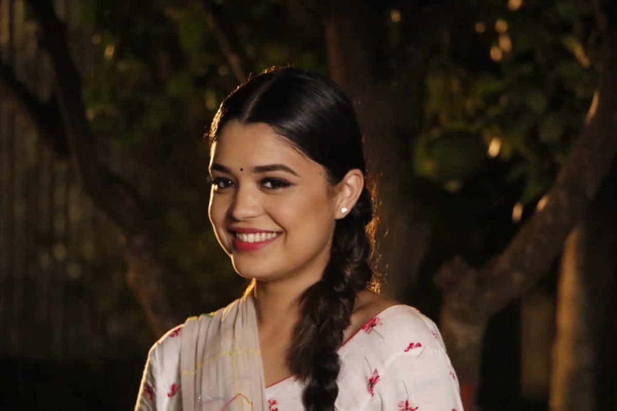 समीक्षा अधिकारीले भाबुक बन्दै लेखिन्, ‘तिम्रो लागि सधैं म हार्न सक्छु’