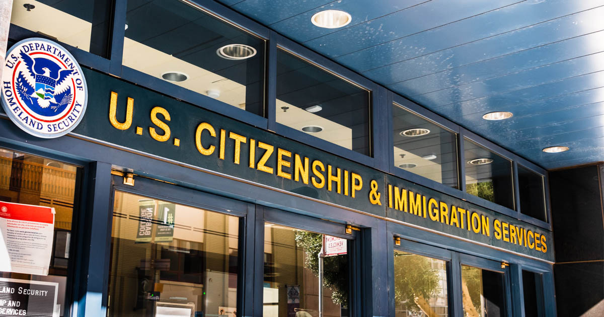 लाखौँ खर्चेर अमेरिका छिरेका १० नेपाली युवा अमेरिकाबाट निष्काशित