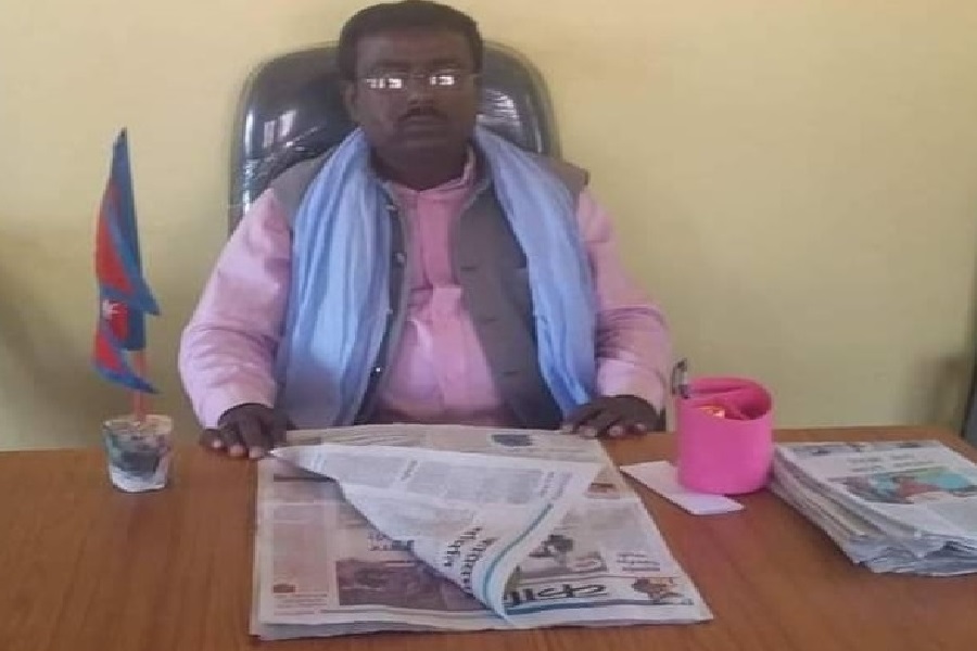 बजारमा बेहोश भएर ढलेका सिराहाका वडाध्यक्ष यादवको निधन