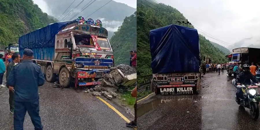 नारायणगढ मुग्लिन सडक खण्डमा दुई ट्रक ठोक्किदा ट्रक चालक घाइते : बाटो एकतर्फी खुल्ला