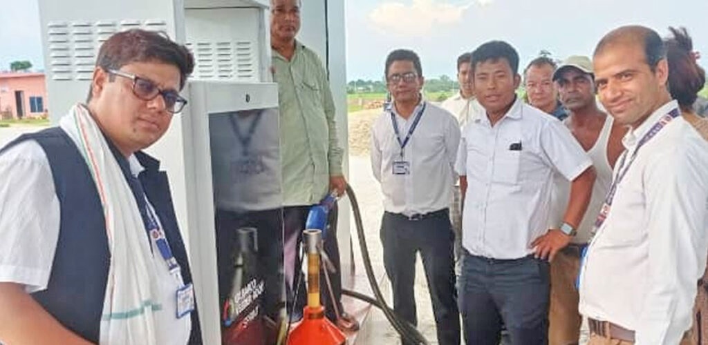 पेट्रोलियम डिलर एशोसिएसनका प्रतिनिधिकै पम्पमा उपभोक्ता ठगिए