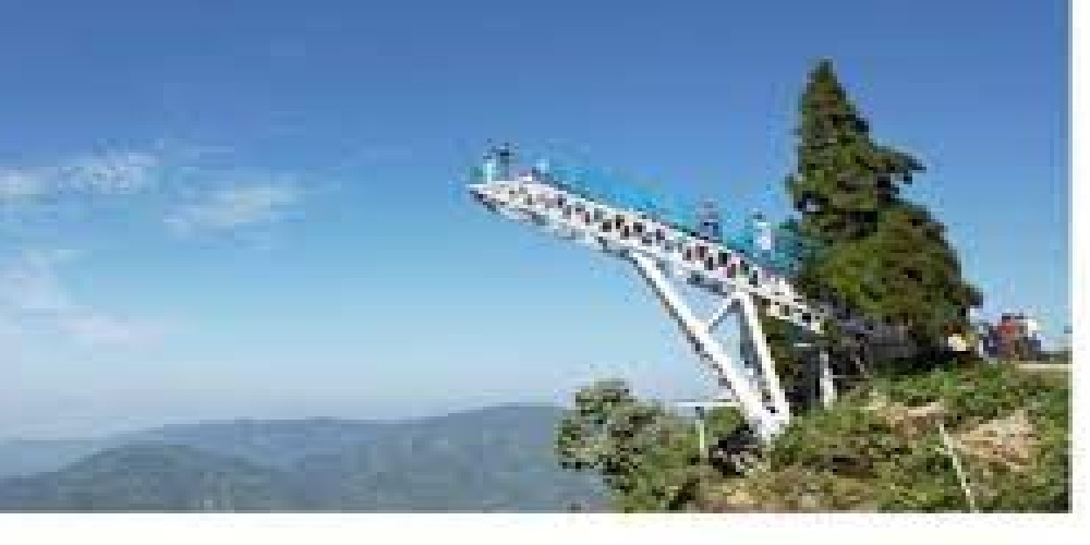 इलाममा बन्यो स्काई वाक टावर