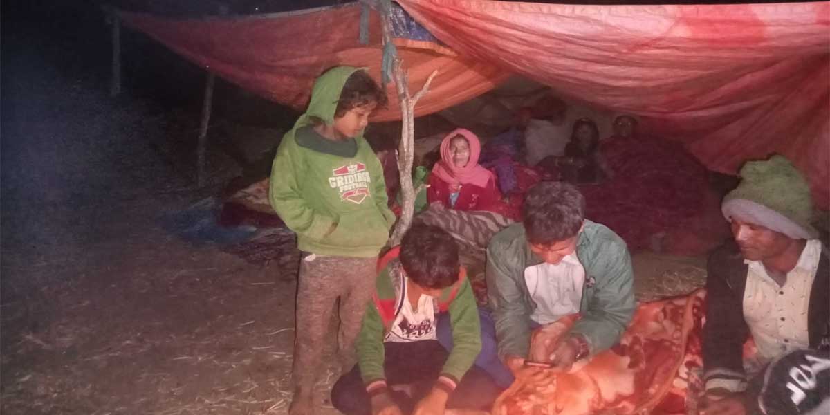 डोटीस्थित भूकम्पपीडितका बालबालिका भोकले रुने कराउन थाले