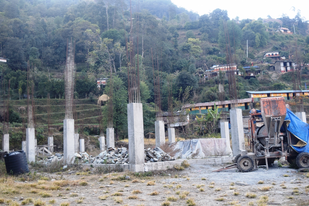 निर्माणाधीन म्याग्दीको ताकम अस्पताल 