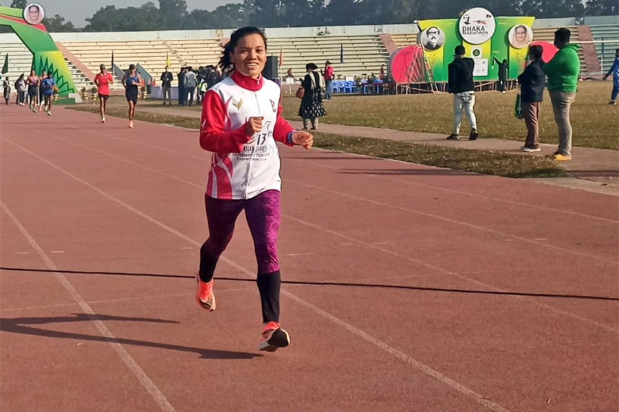 ढाका म्याराथनमा नेपालकी पुष्पा भण्डारीले जितिन् स्वर्ण