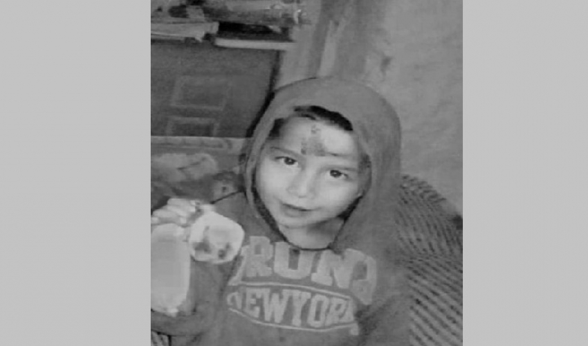 विद्यालयको पर्खाल भत्किदा बाजुरामा एक बालकको मृत्यु