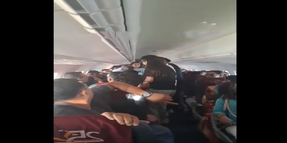 उडिरहेको जहाजभित्र आकाशमै झगडा गर्ने दुई नेपाली यात्रु ओर्लेपछि प्रहरी हिरासतमा