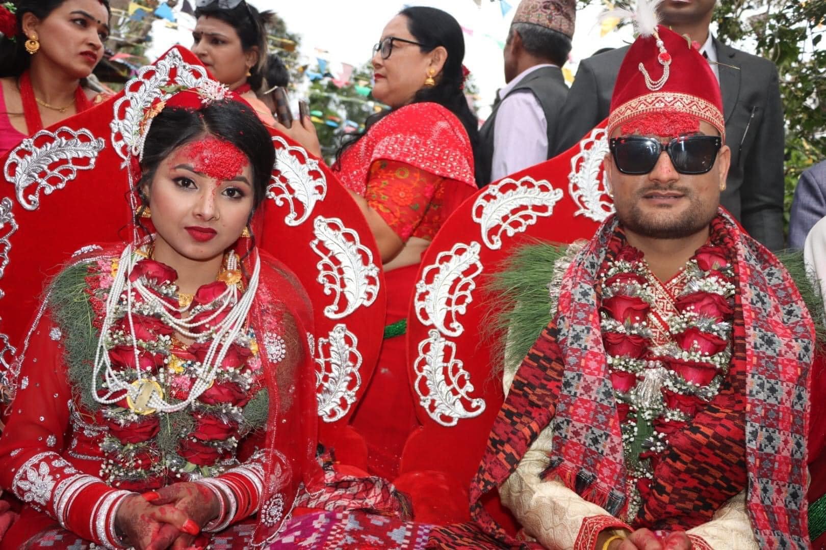 लोकदोहोरी गायिका अस्मिता डल्लाकोटी र शक्ति गोदार्बिच बिबाह