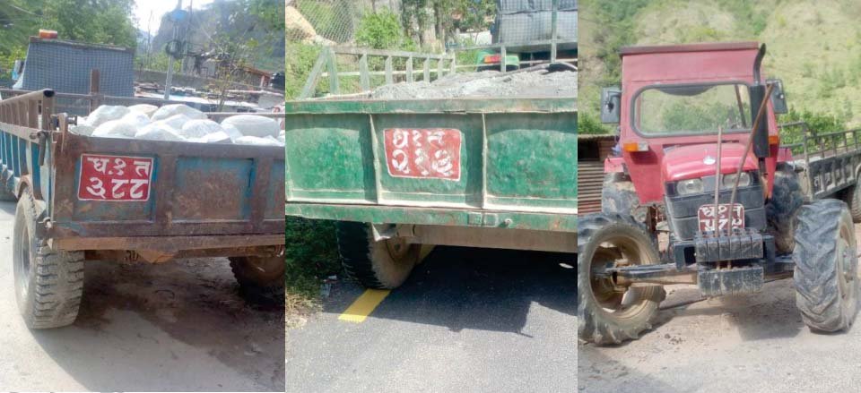 बागलुङको खनियाघाटबाट अवैध रुपमा ढुङ्गा, गिट्टी, बालुवा उत्खनन् गर्ने आठ ट्याक्टर नियन्त्रणमा