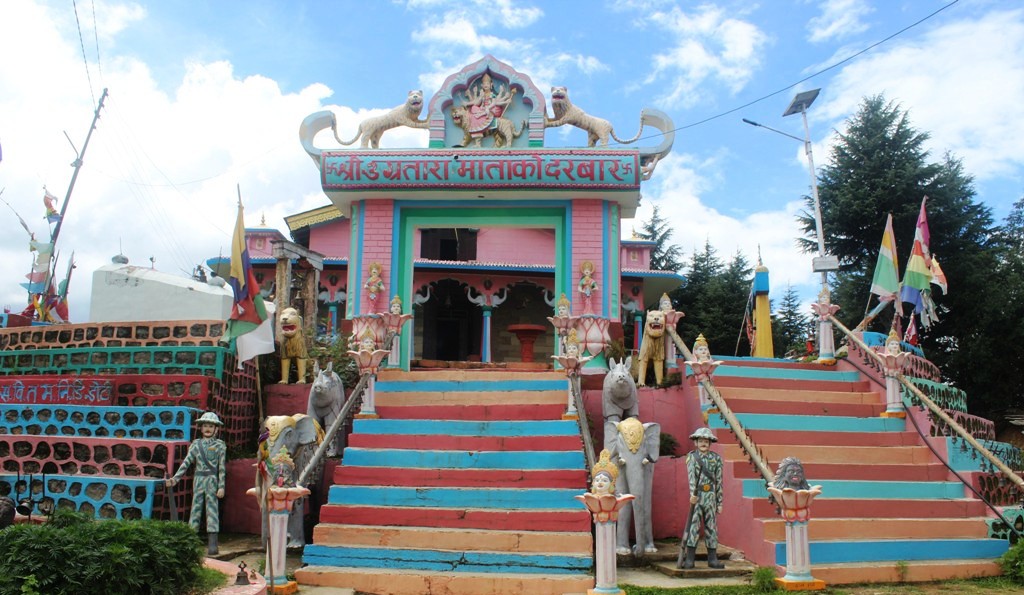 डडेल्धुराको उग्रतारा मन्दिर