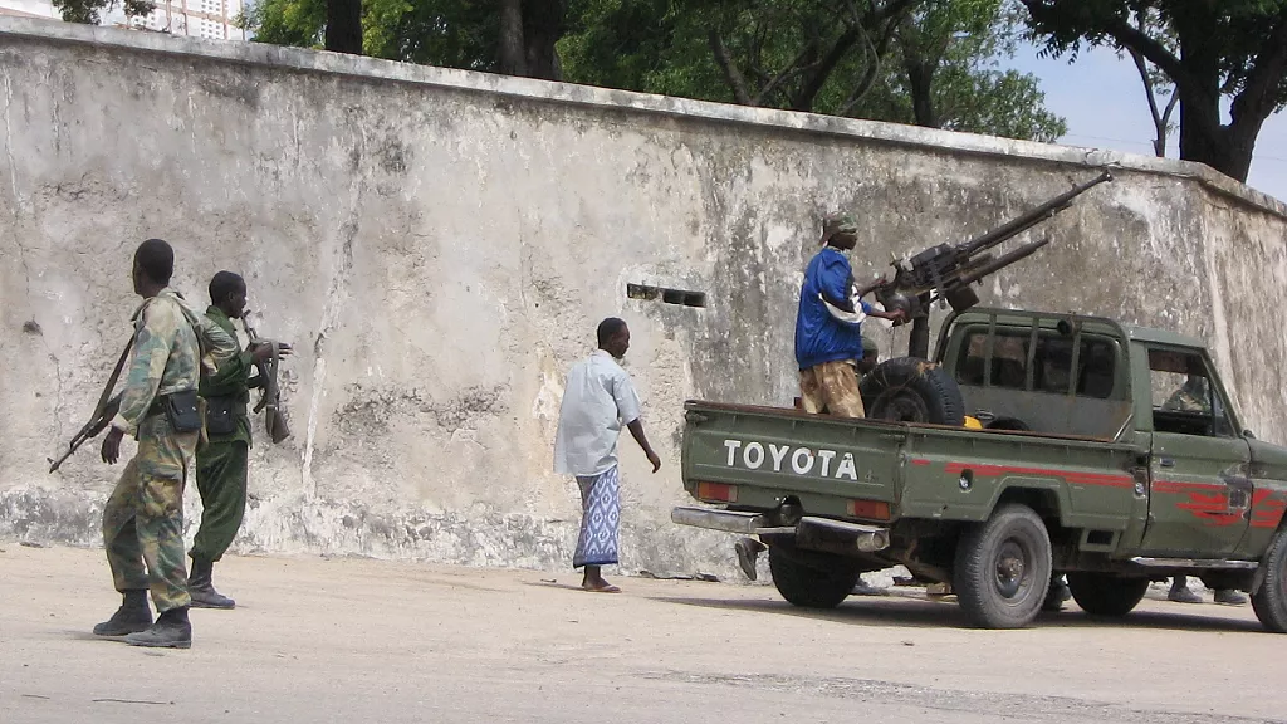 सोमालियामा अल शबाब नामको आतंकवादी समूहका सेना