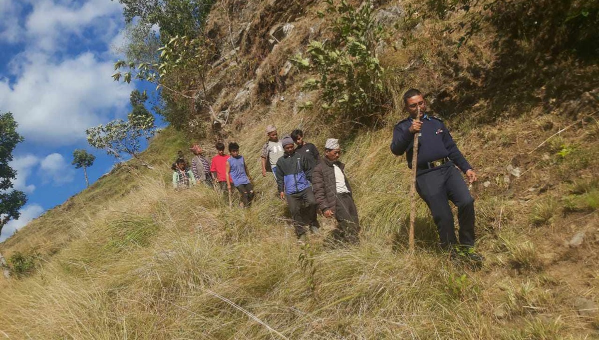 प्युठानमा चार दिनदेखि हराइरहेका आमा-छोरा खरबारीमा मृत भेटिए, श्रीमान पक्राउ